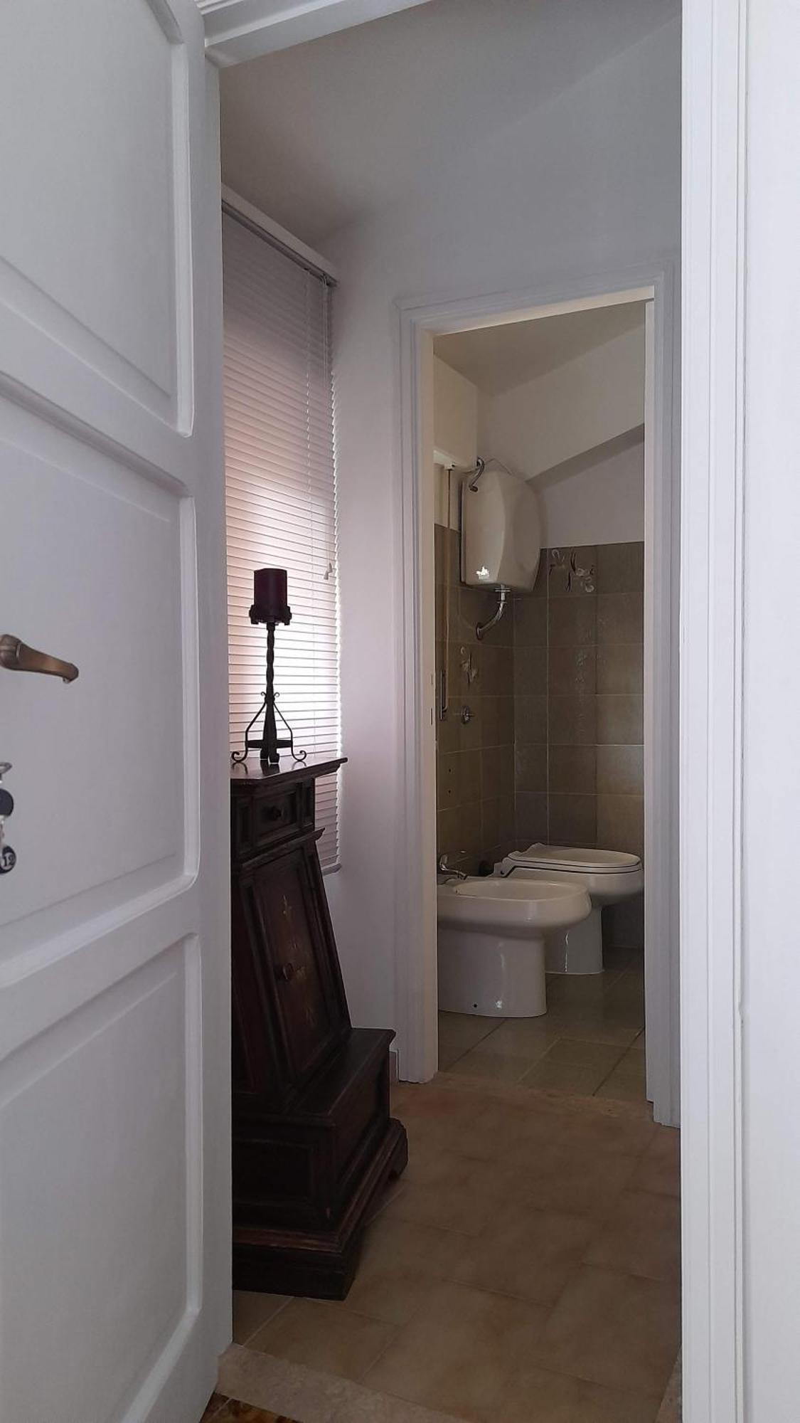 Invit Arti B&B Capoterra Cameră foto