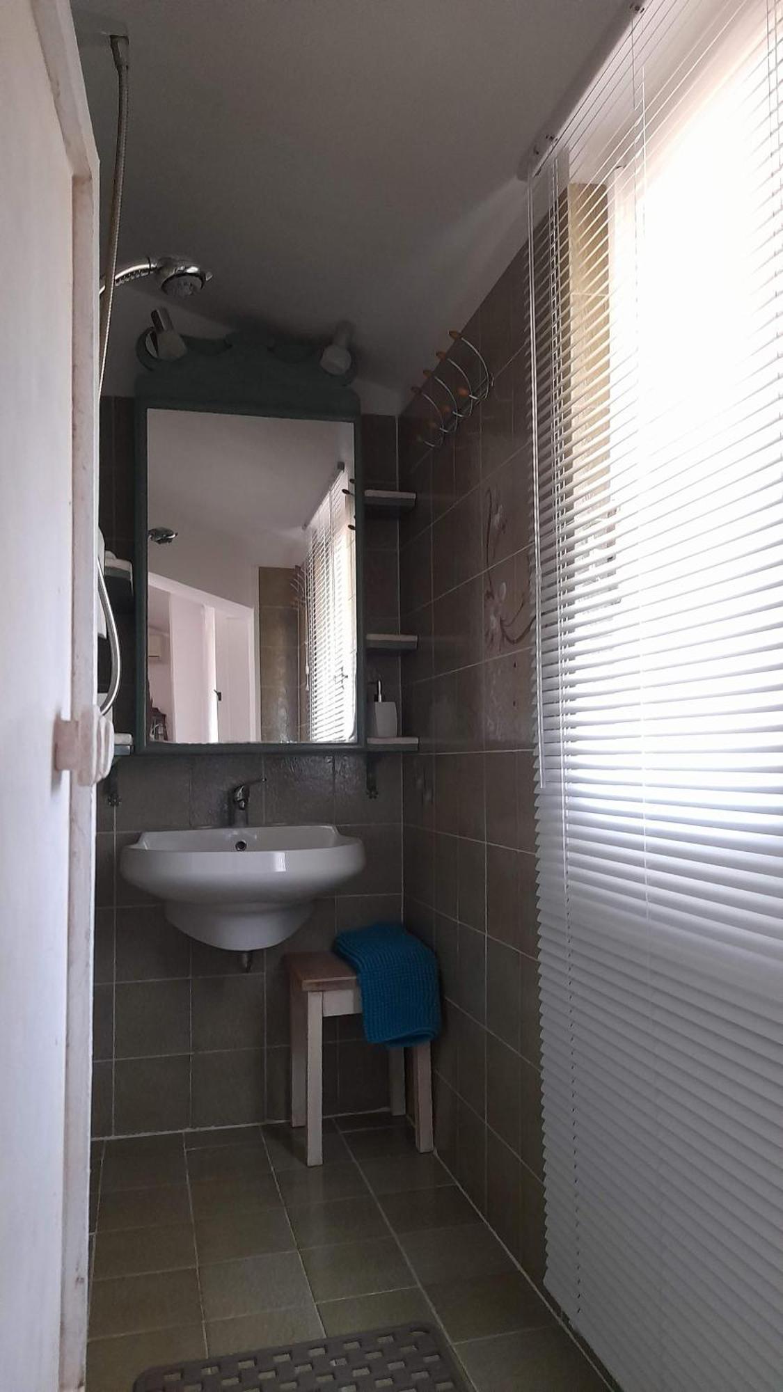 Invit Arti B&B Capoterra Cameră foto