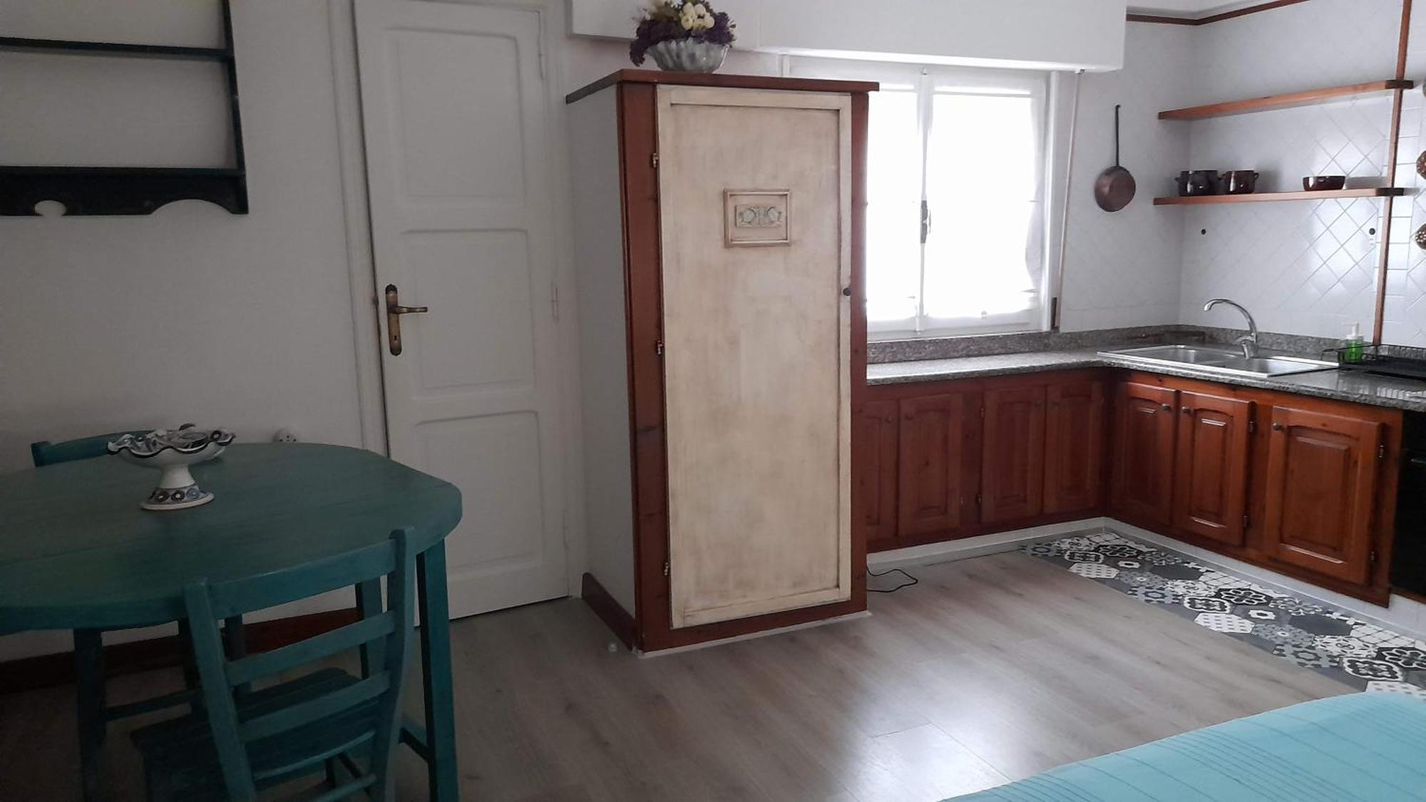 Invit Arti B&B Capoterra Cameră foto